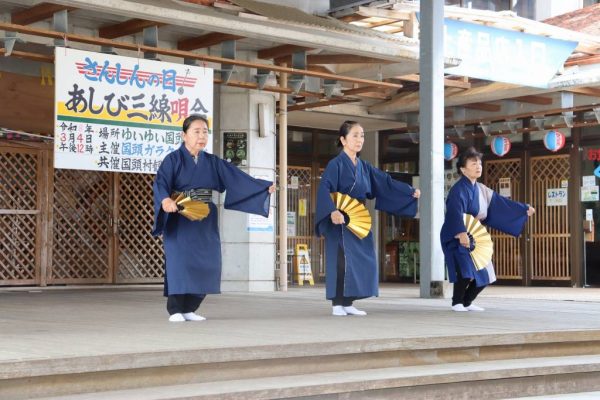 3月4日は「三線（さんしん）の日」🎶